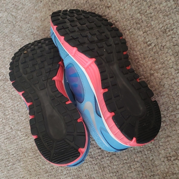 Womens Nike Dual Fusion Running Walking Tennis Shoes Blue Pink EUC 8 - Picture 7 of 7